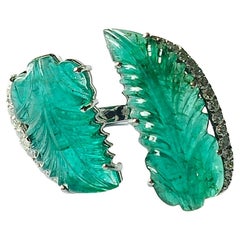 Set in 18K Gold, 17.14 carats Zambian carved Emerald & Diamonds Cocktail Ring