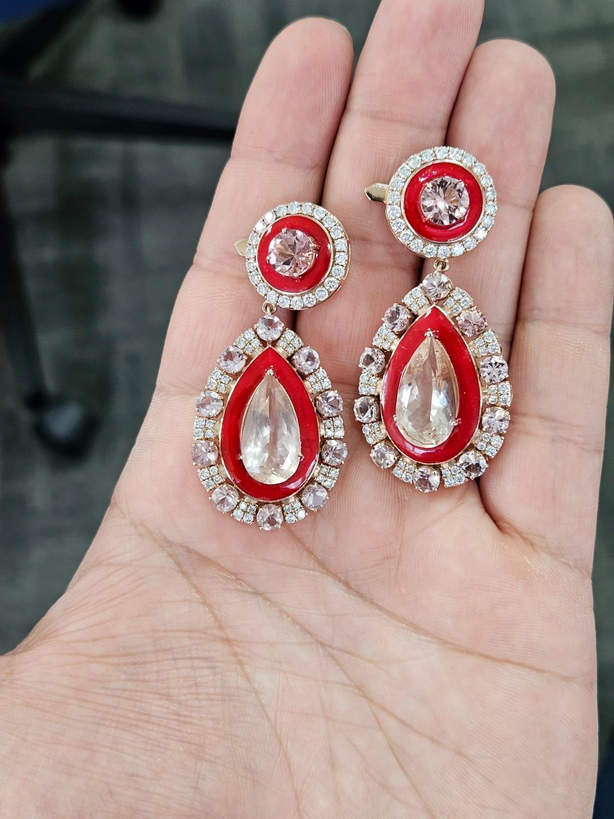 Set in 18K Gold, 17.42 carats Morganite, Red Enamel & Diamond Chandelier Earring For Sale 3