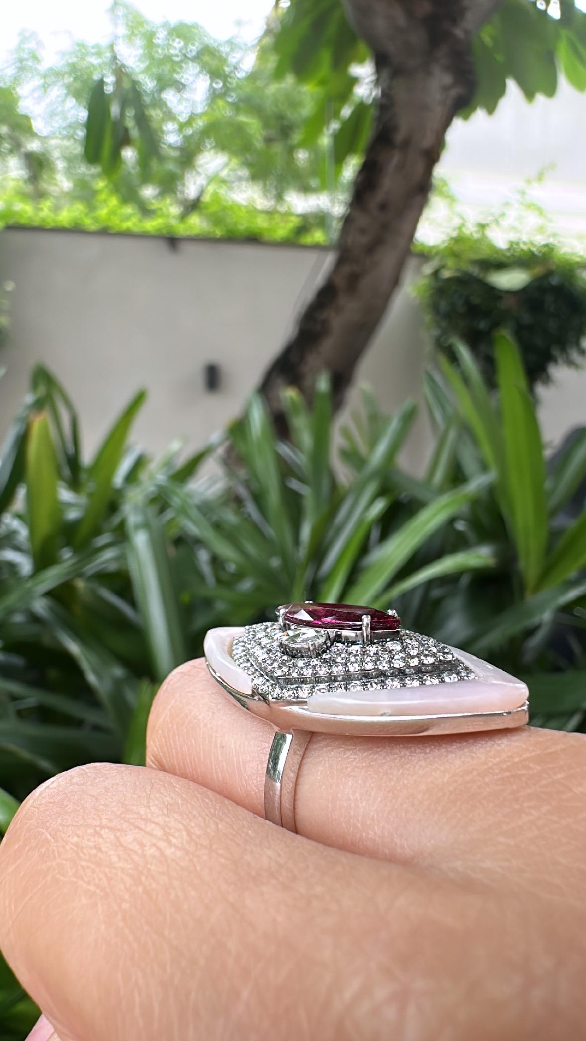 Set in 18K Gold, 1.88 carats Rubellite, Pink Opal & Diamonds Cocktail Ring For Sale 1