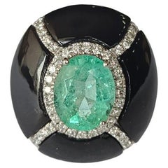 Bague cocktail en or 18 carats, 1,89 carats d'émeraude naturelle, d'onyx noir et de diamants