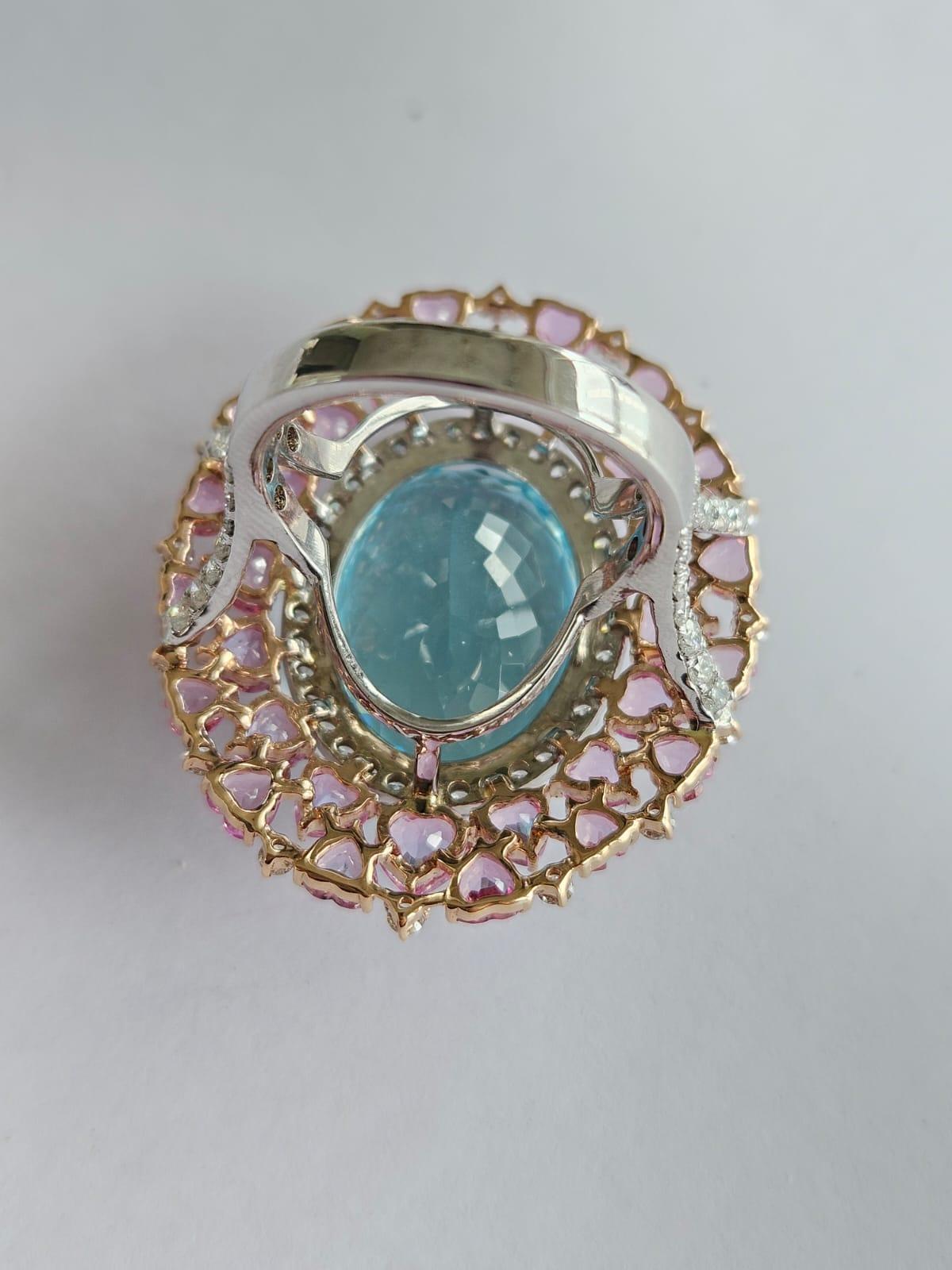 Modern Set in 18K Gold, 19.58 carats, Aquamarine, Pink Sapphire & Diamond Cocktail Ring