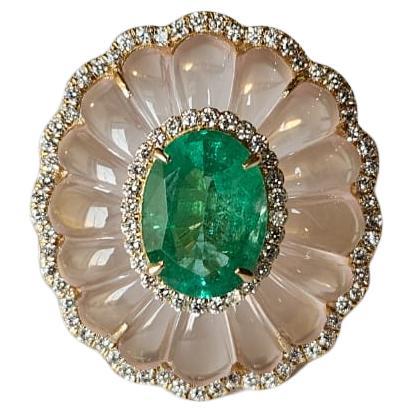 Set in 18K Gold, 2.28 carats, Emerald, Rose Quartz & Diamonds Cocktail Ring