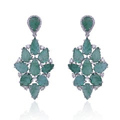 Ohrring aus 18 Karat Gold, 22,98 Karat, geschliffene sambische Smaragde und Diamanten, baumelnd