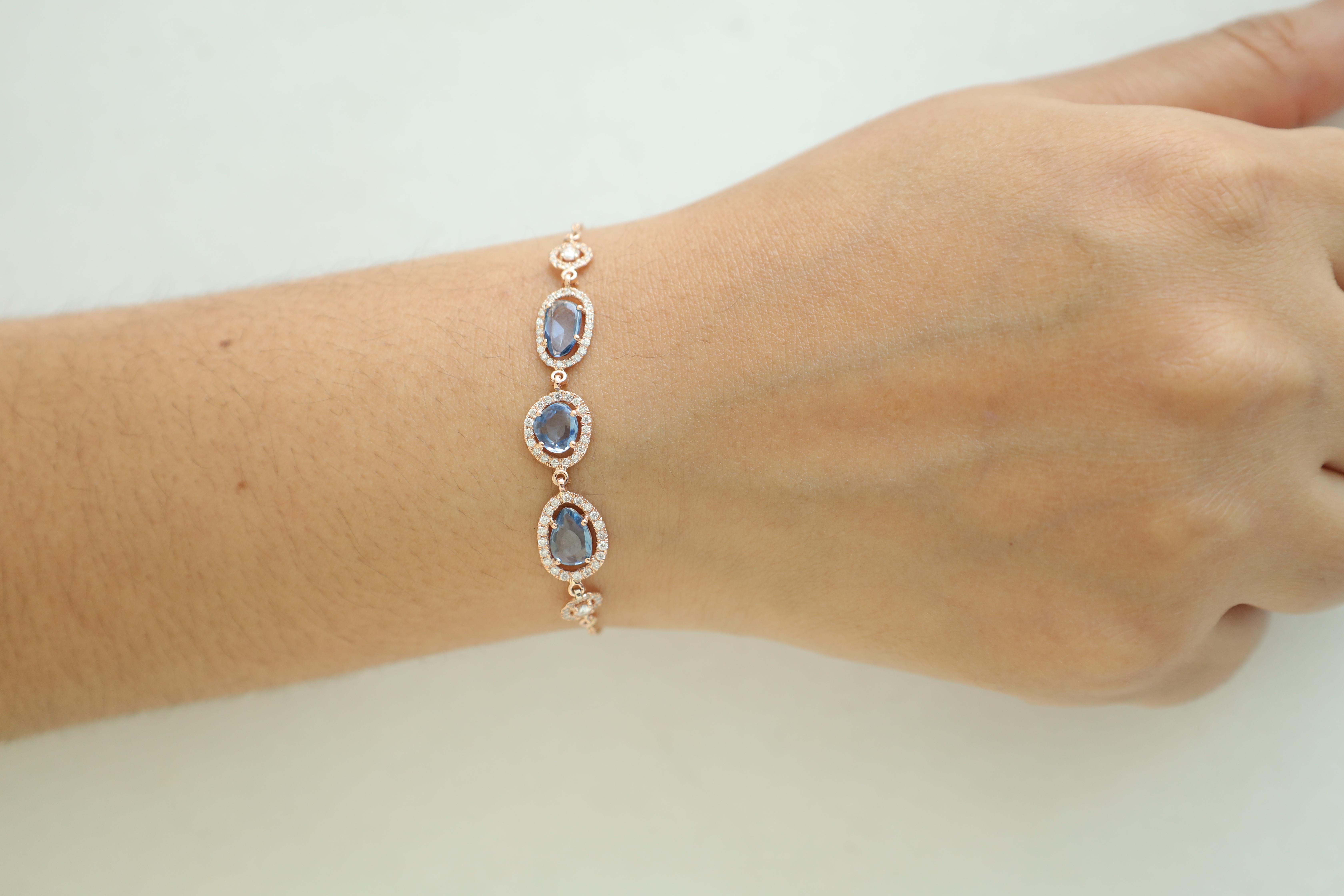 2.41 Carats Blue Sapphire Rose Cuts & Diamonds Chain Bracelet In New Condition For Sale In Jaipur, Rajasthan