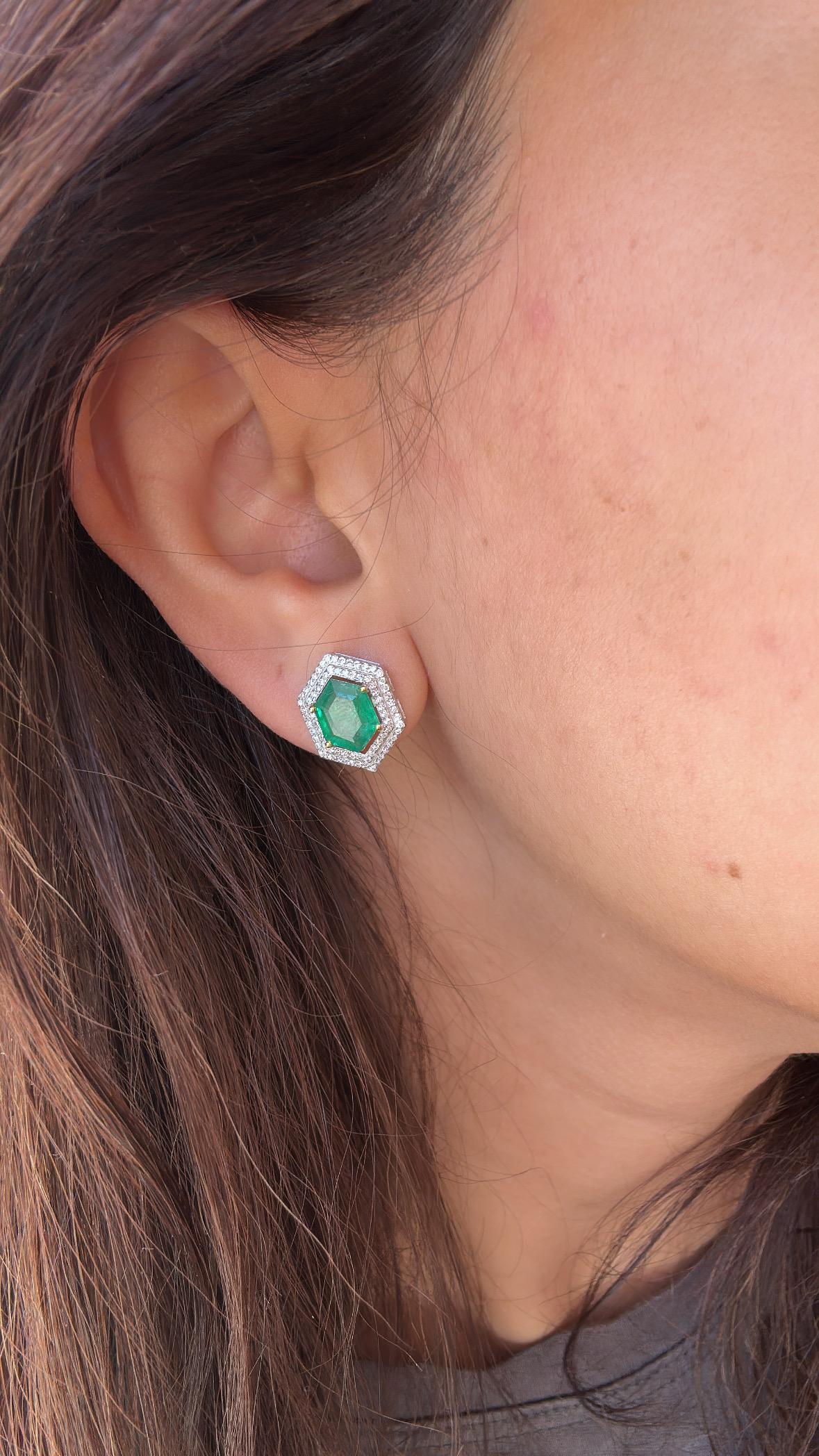 Set in 18K Gold, 2.42 carats, natural Zambian Emerald & Diamonds Stud Earrings For Sale 9