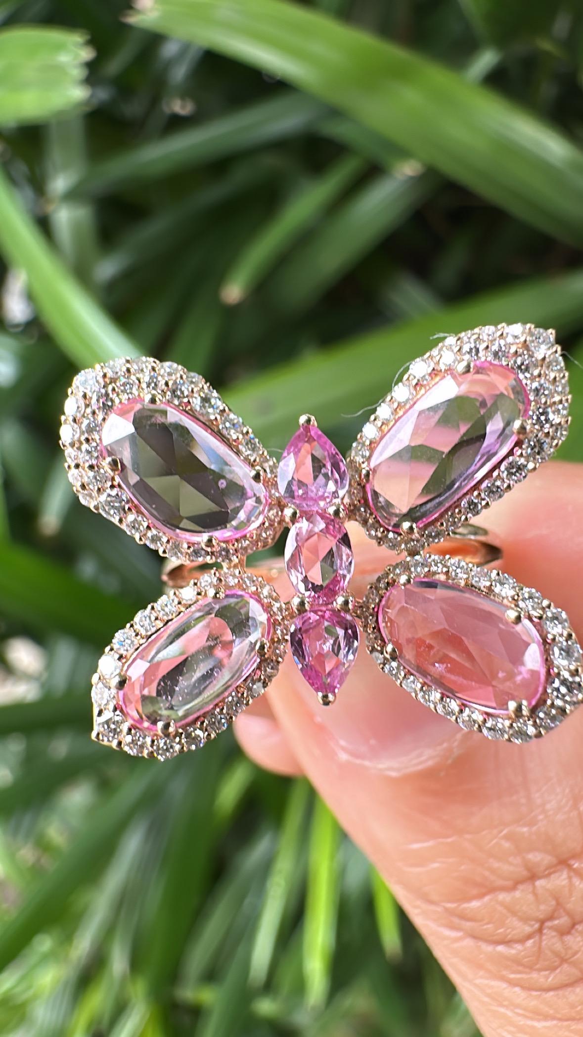 Bague de fiançailles en or 18 carats, 2,43 carats de saphirs roses de Ceylan et diamants en vente 1