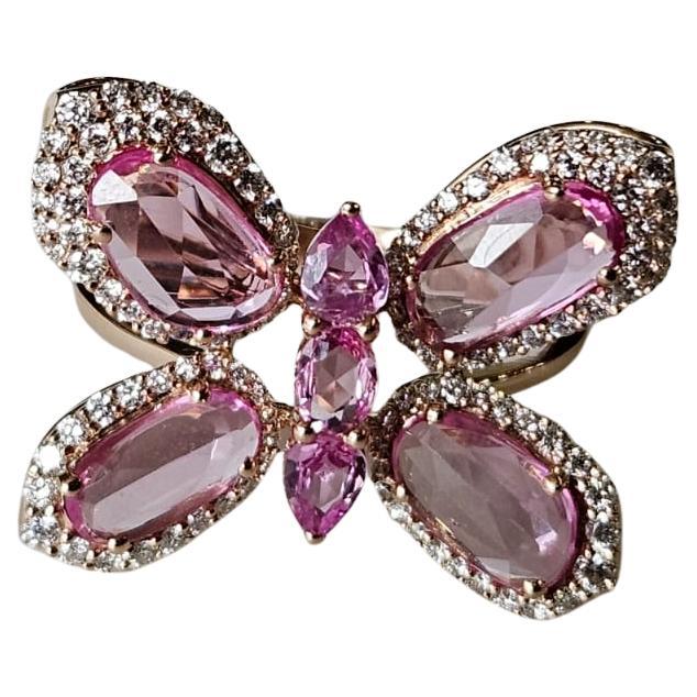 Bague de fiançailles en or 18 carats, 2,43 carats de saphirs roses de Ceylan et diamants en vente