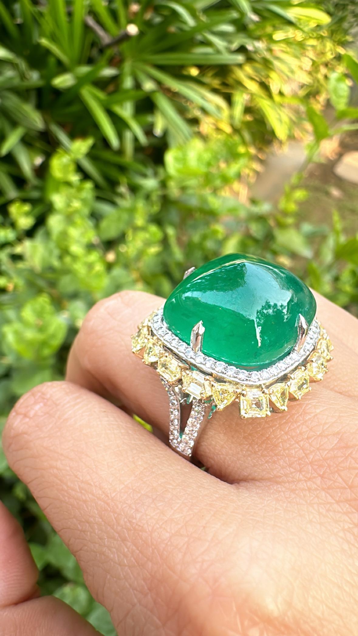 Set in 18K Gold, 27.74 carats, Zambian Emerald cabochon & Yellow Diamonds Ring 1