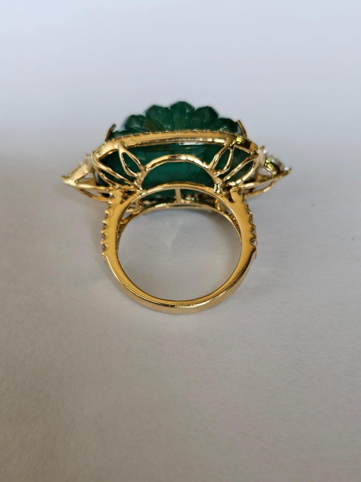 Rose Cut Set in 18K Gold, 28.47 carats natural, Zambian Emerald & Diamonds Cocktail Ring For Sale