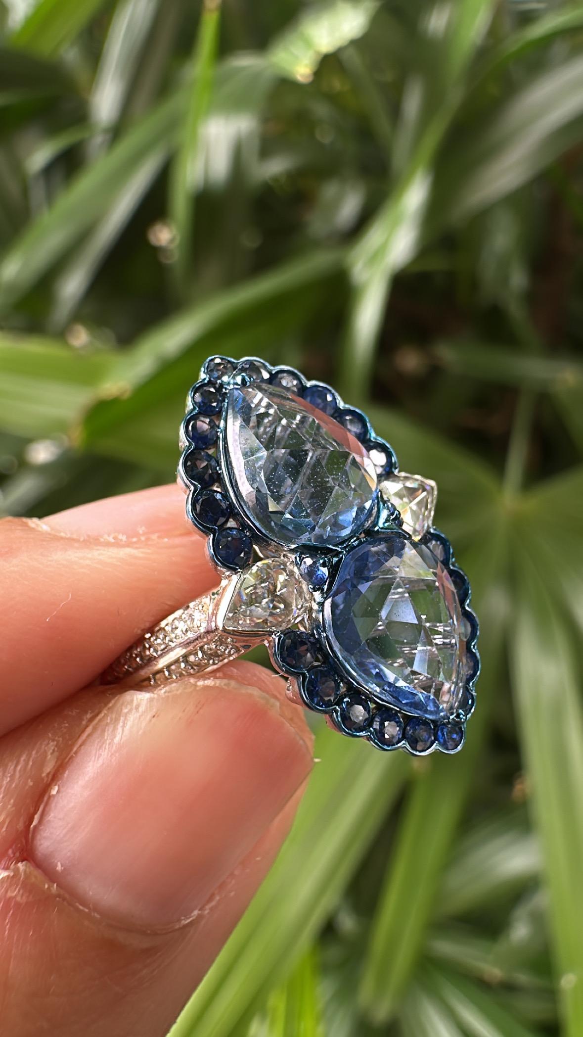 da uomo o donna Anello di fidanzamento con zaffiri blu di Ceylon e diamanti in oro 18 carati, 3,19 carati in vendita