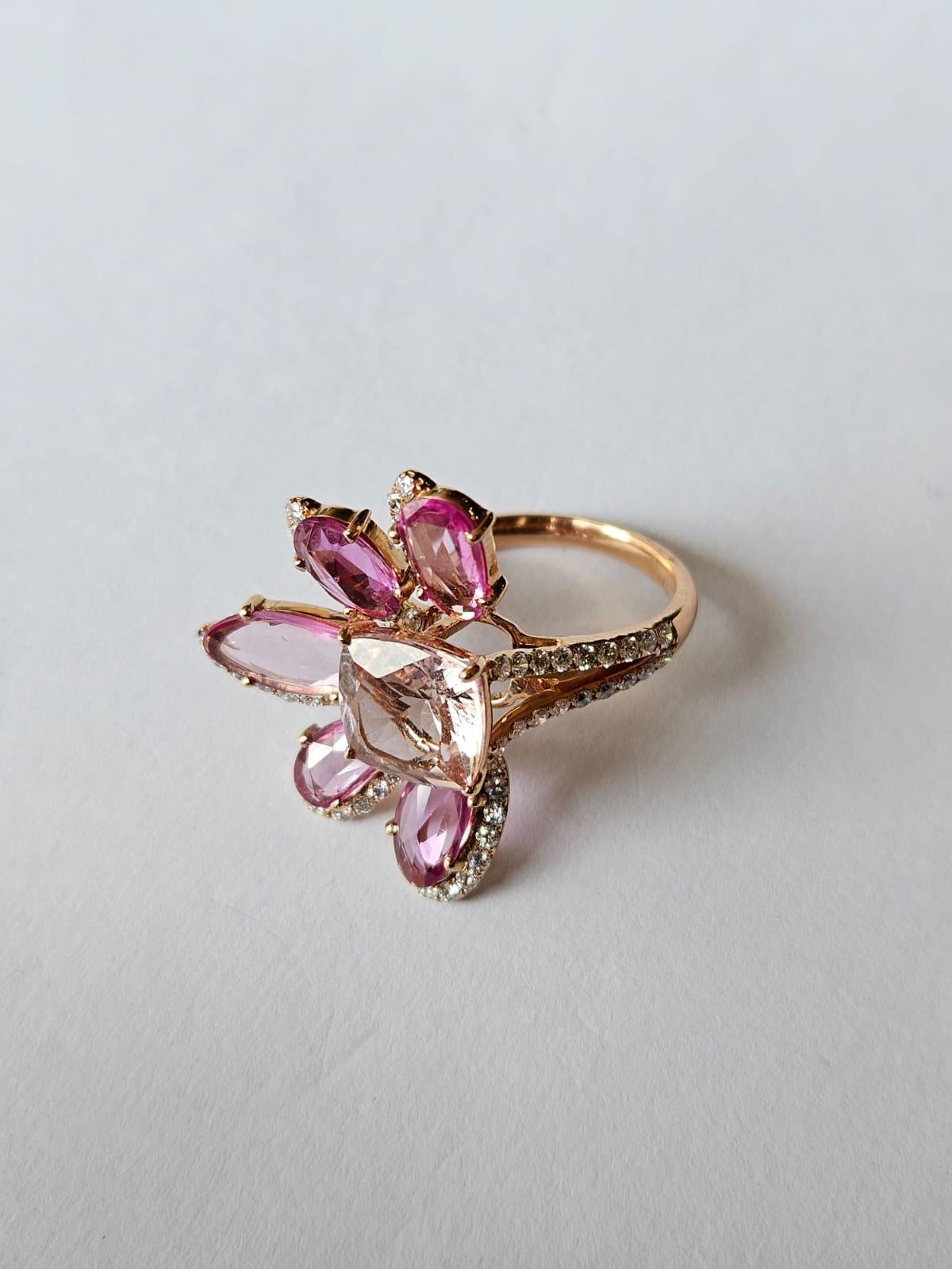 Anello da cocktail con Morganite, zaffiri rosa e diamanti, 3,25 carati, incastonati in oro 18 carati In condizioni Nuovo in vendita a Hong Kong, HK