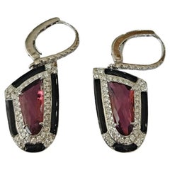 Pendientes colgantes de oro de 18 quilates, turmalina de 3,48 quilates, esmalte negro y diamantes