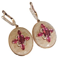 Boucles d'oreilles pendantes en or 18 carats, Tourmaline 3.61 carats, Opales Roses et Diamants