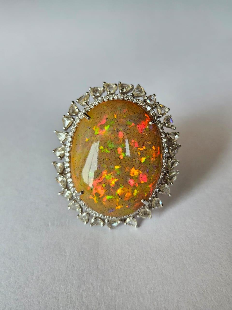 Women's or Men's Set in 18K Gold, 37.17 carats, Ethiopian Opal & Rose Cut Diamonds Cocktail Ring For Sale