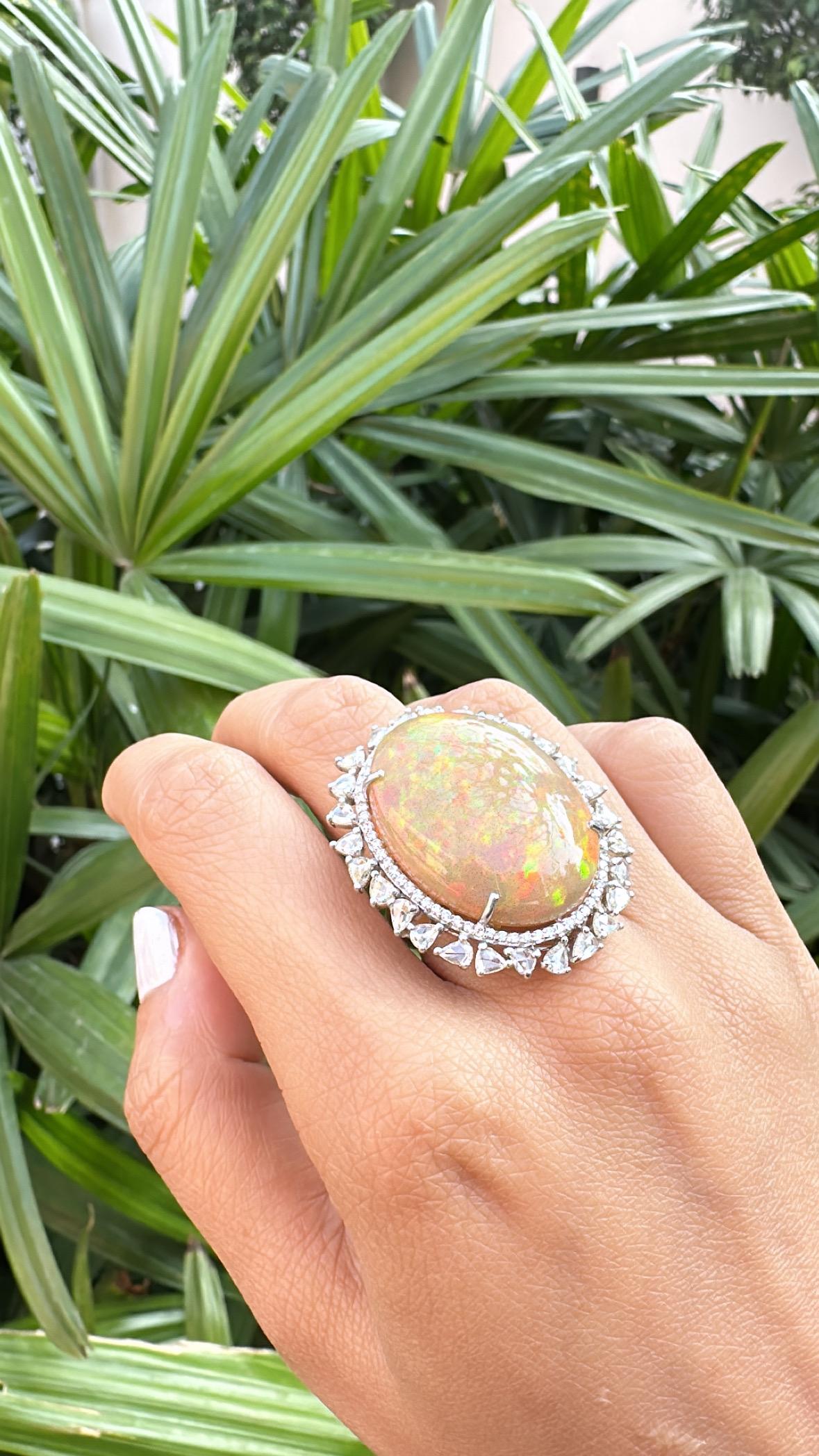 Set in 18K Gold, 37.17 carats, Ethiopian Opal & Rose Cut Diamonds Cocktail Ring For Sale 3