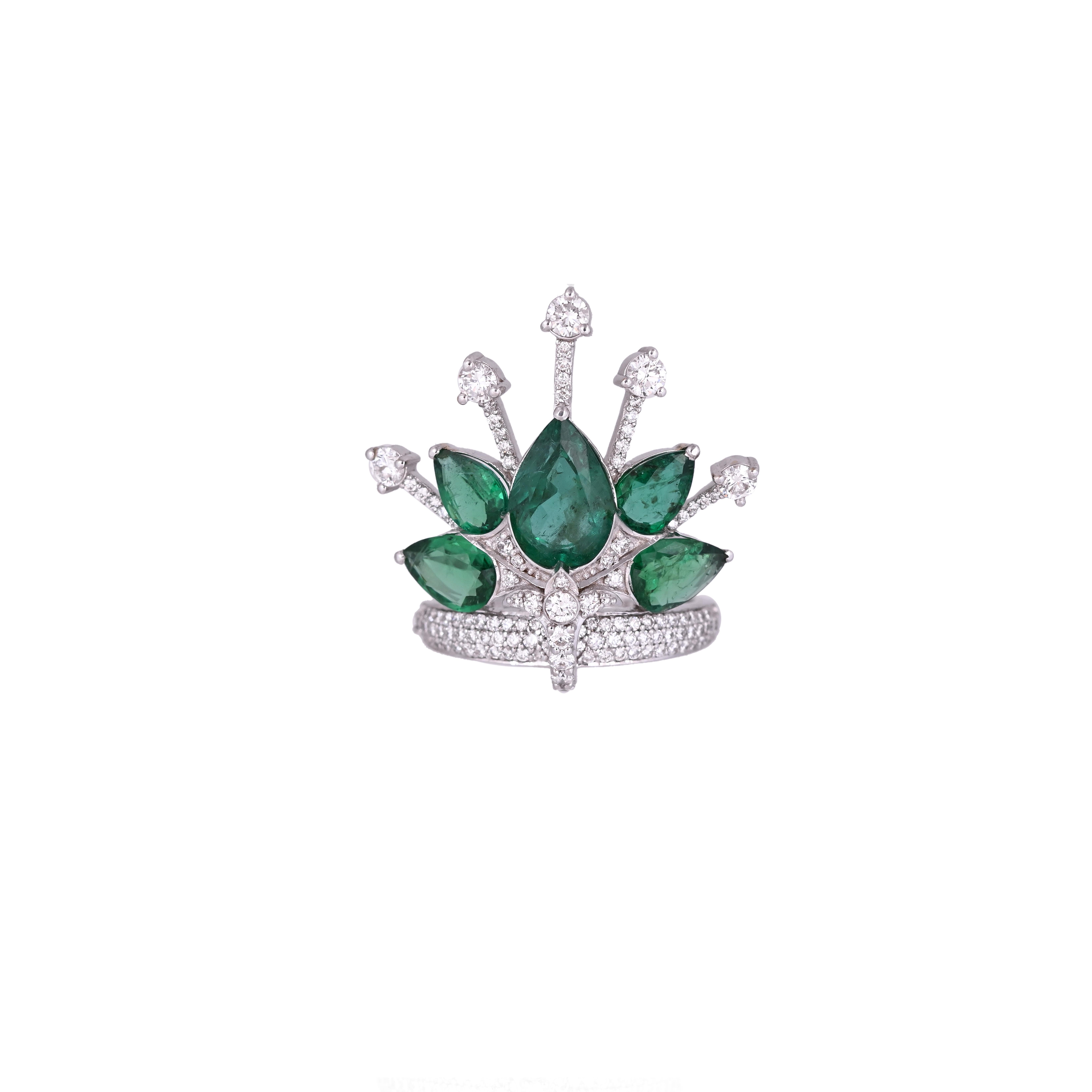 Moderne Bague cocktail en or 18 carats, 3,80 carats, émeraude naturelle de Zambie et diamants en vente