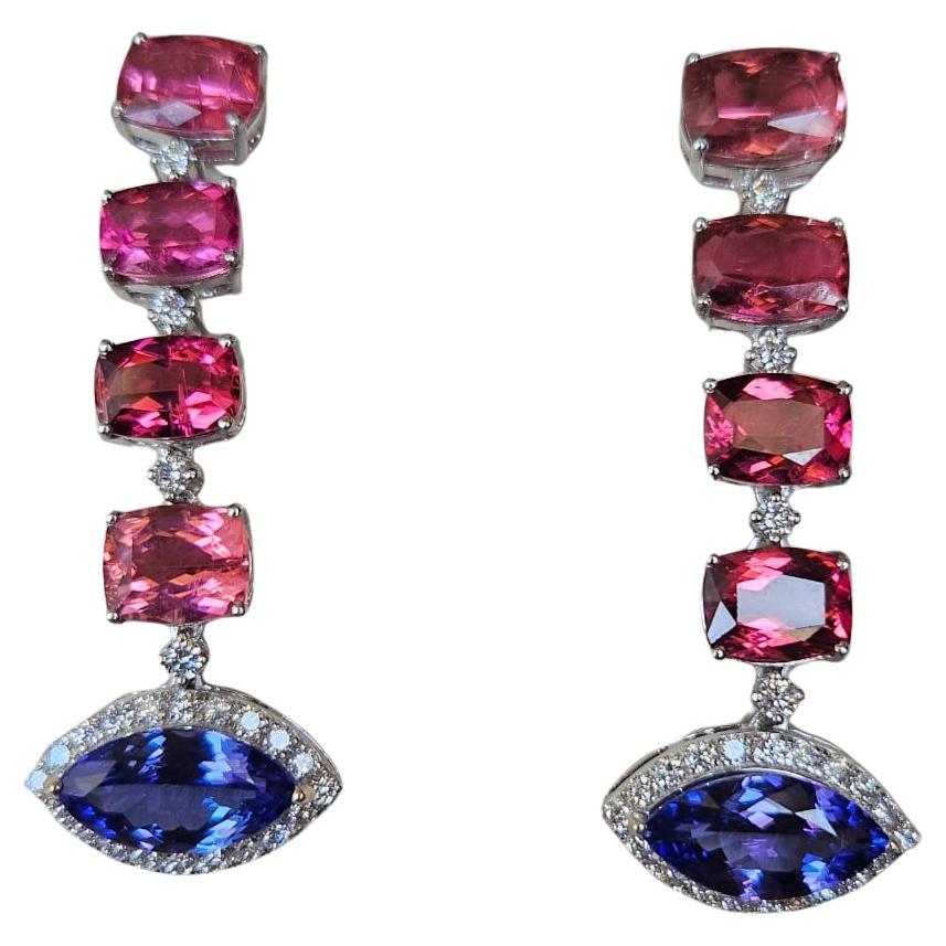 Boucles d'oreilles chandelier en or 18 carats, 4,26 carats Tanzanite, Tourmaline et Diamant