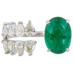 18K Gold 4.30carat Zambian Cabochon Emerald & Pear Diamond Cocktail Ring