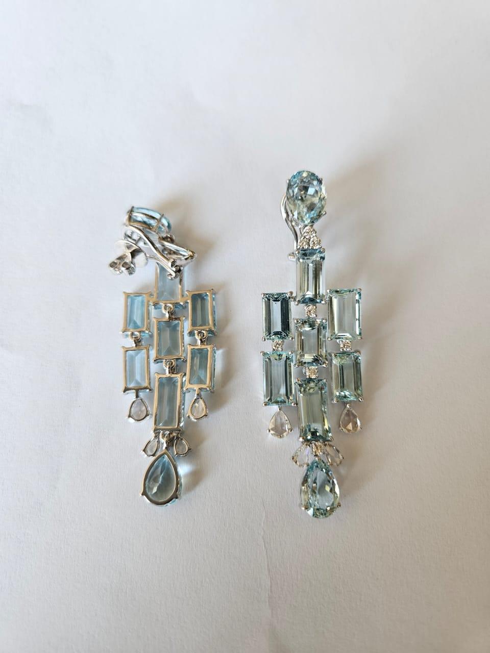 Modern Set in 18K Gold, 43.33 carats Aquamarine & Rose cut Diamonds Chandelier Earrings For Sale