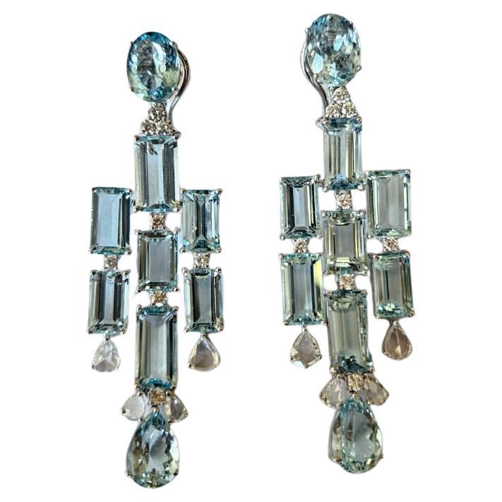 Set in 18K Gold, 43.33 carats Aquamarine & Rose cut Diamonds Chandelier Earrings For Sale
