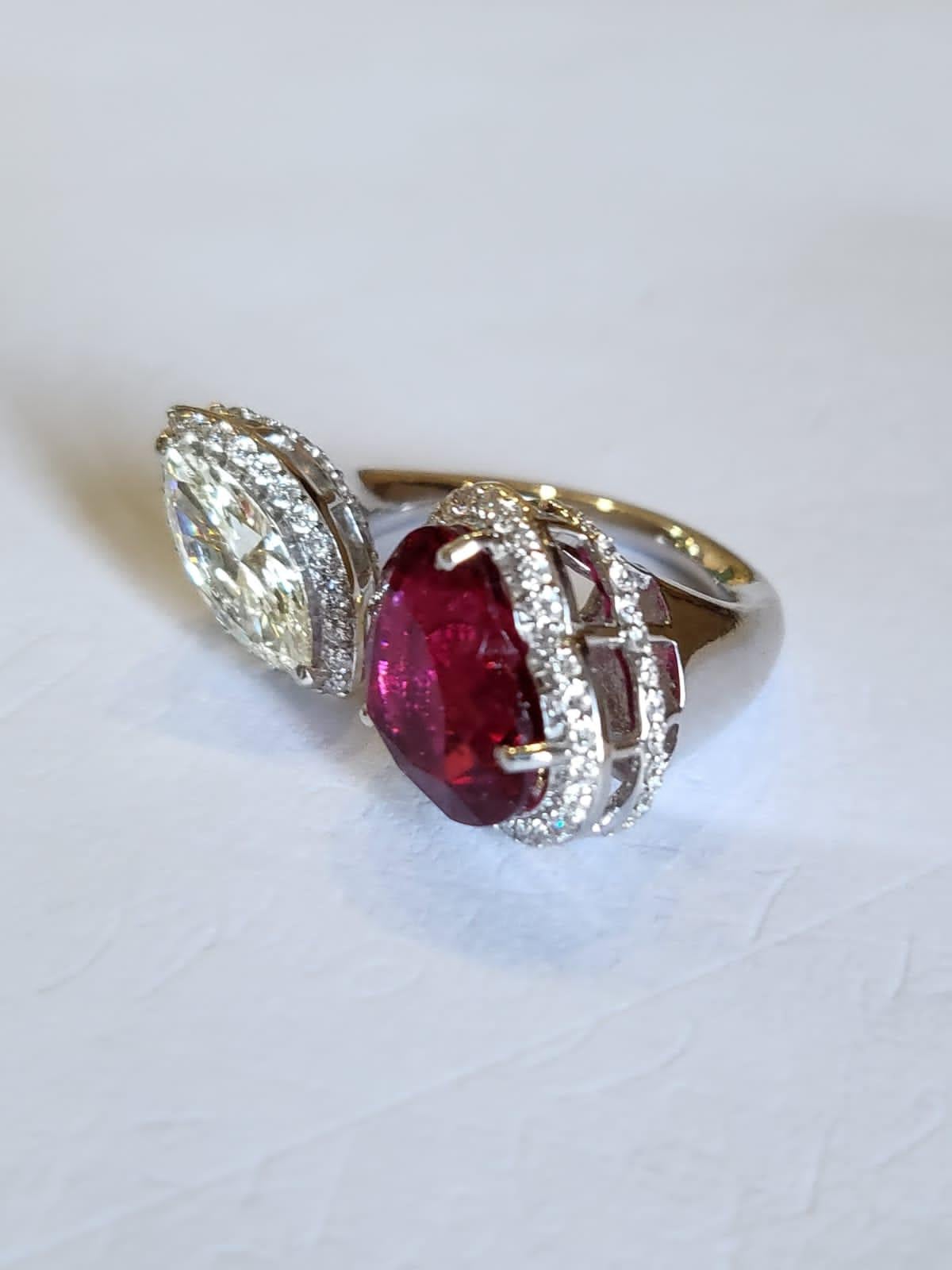 Set in 18K Gold, 4.36 Carats Rubellite & 1.05 Carats Diamond Engagement Ring In New Condition In Hong Kong, HK
