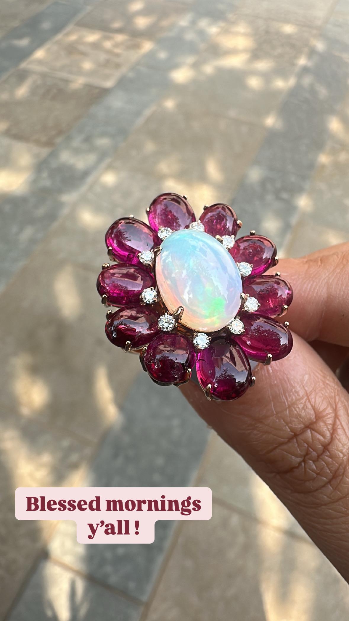 Bague cocktail en or 18 carats, opale éthiopienne, tourmaline et diamants de 4,39 carats en vente 2