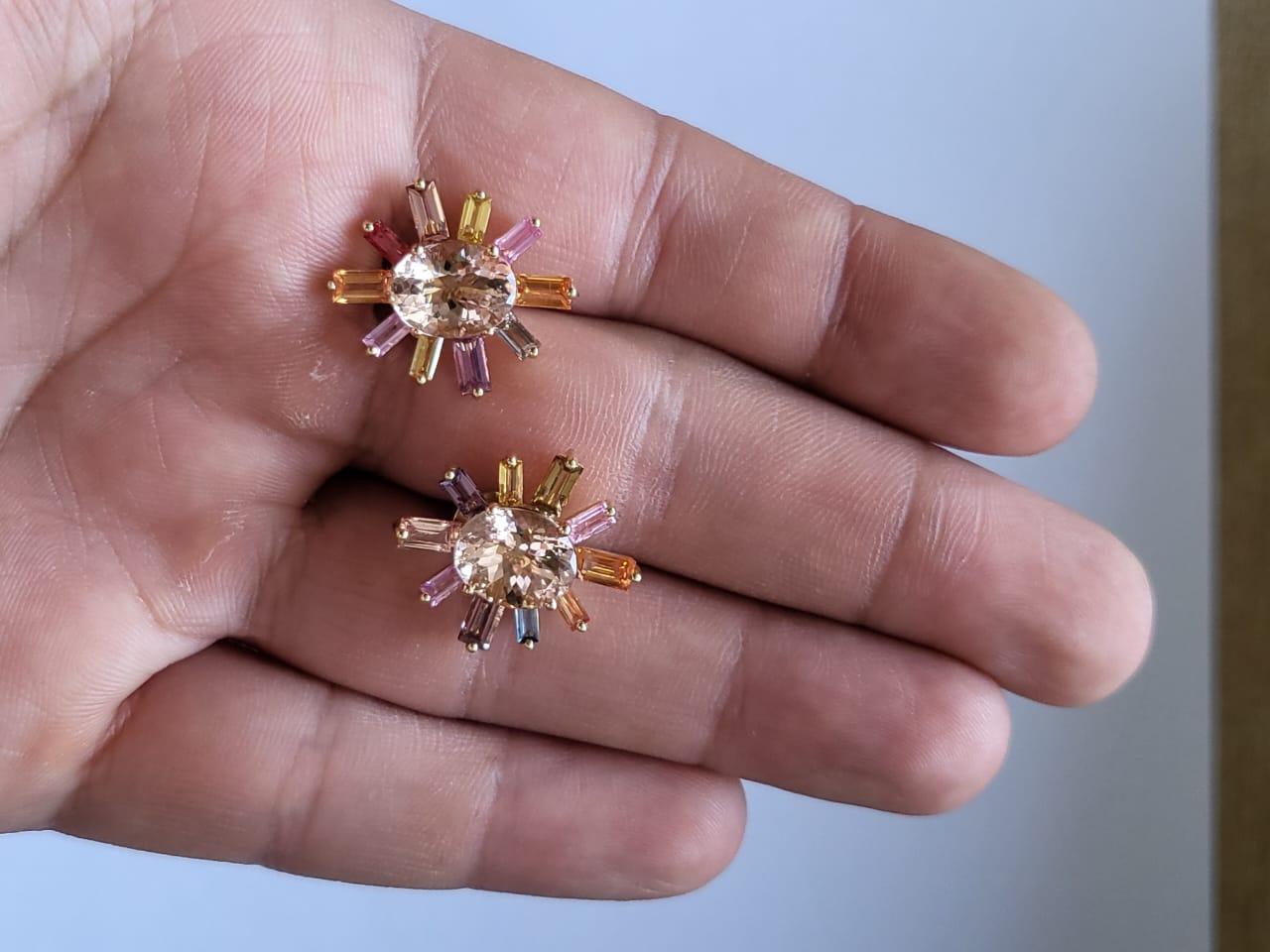 Set in 18K Gold, 4.98 Carats, Natural Morganite & Multi Sapphires Stud Earrings In New Condition In Hong Kong, HK