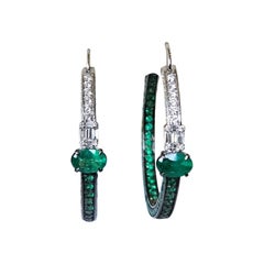 Boucles d
oreilles en or 18 carats, 5,40 carats, émeraudes naturelles de Zambie et diamants