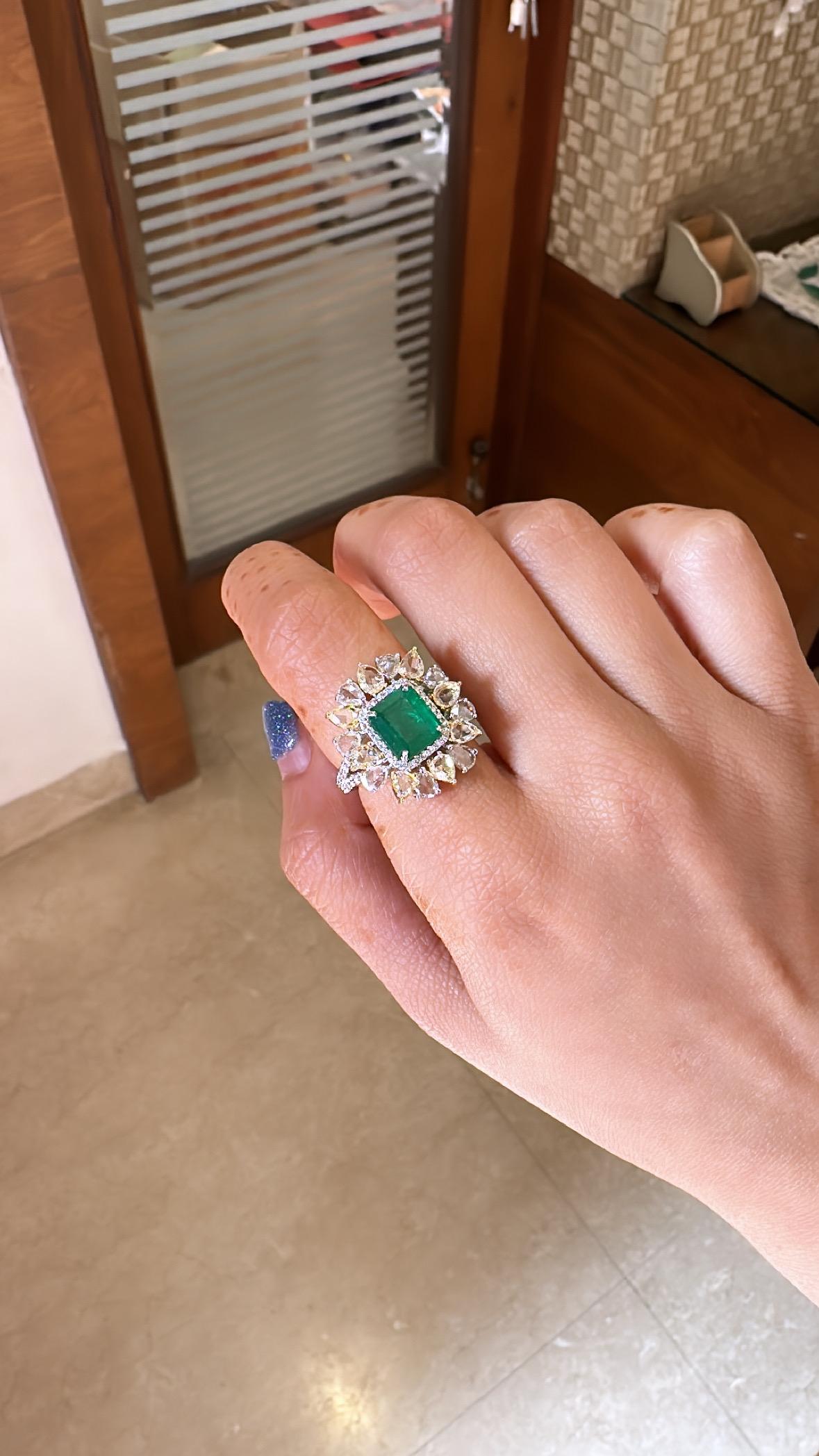 Set in 18K Gold, 5.52 Carats Zambian Emerald & Rose Cut Diamonds Engagement Ring 3