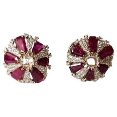 Set in 18K Gold, 6.82 carats, Mozambique Rubies & Rose Cut Diamonds Stud Earring