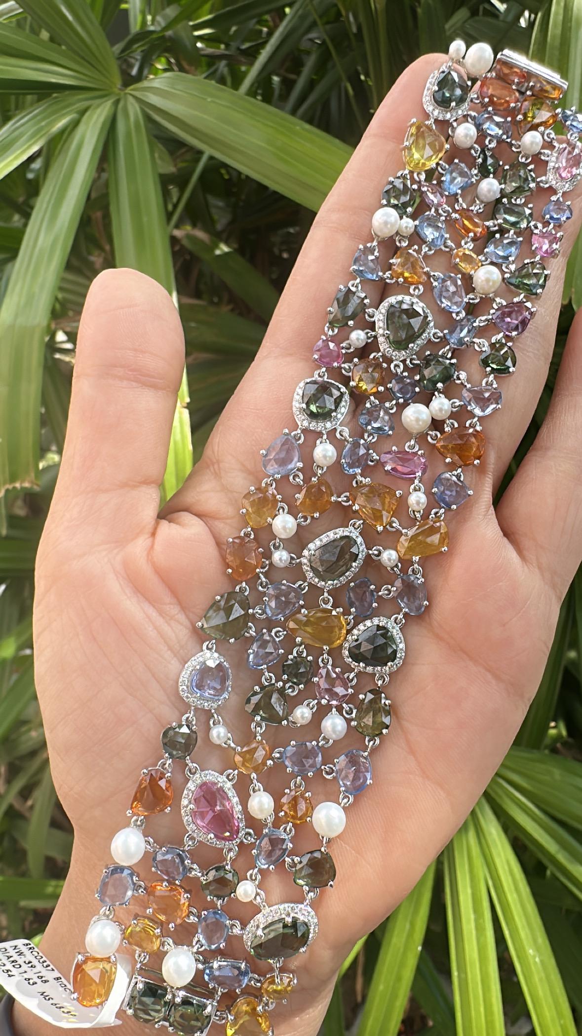Bracelet à maillons en or 18 carats serti de plusieurs saphirs, perles et diamants de 68,39 carats en vente 7