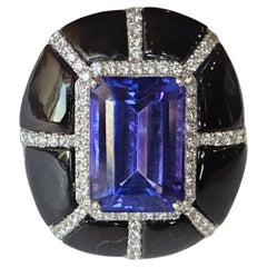 Set in 18K Gold, 7.33 carats Tanzanite, Black Onyx & Diamonds Cocktail Ring
