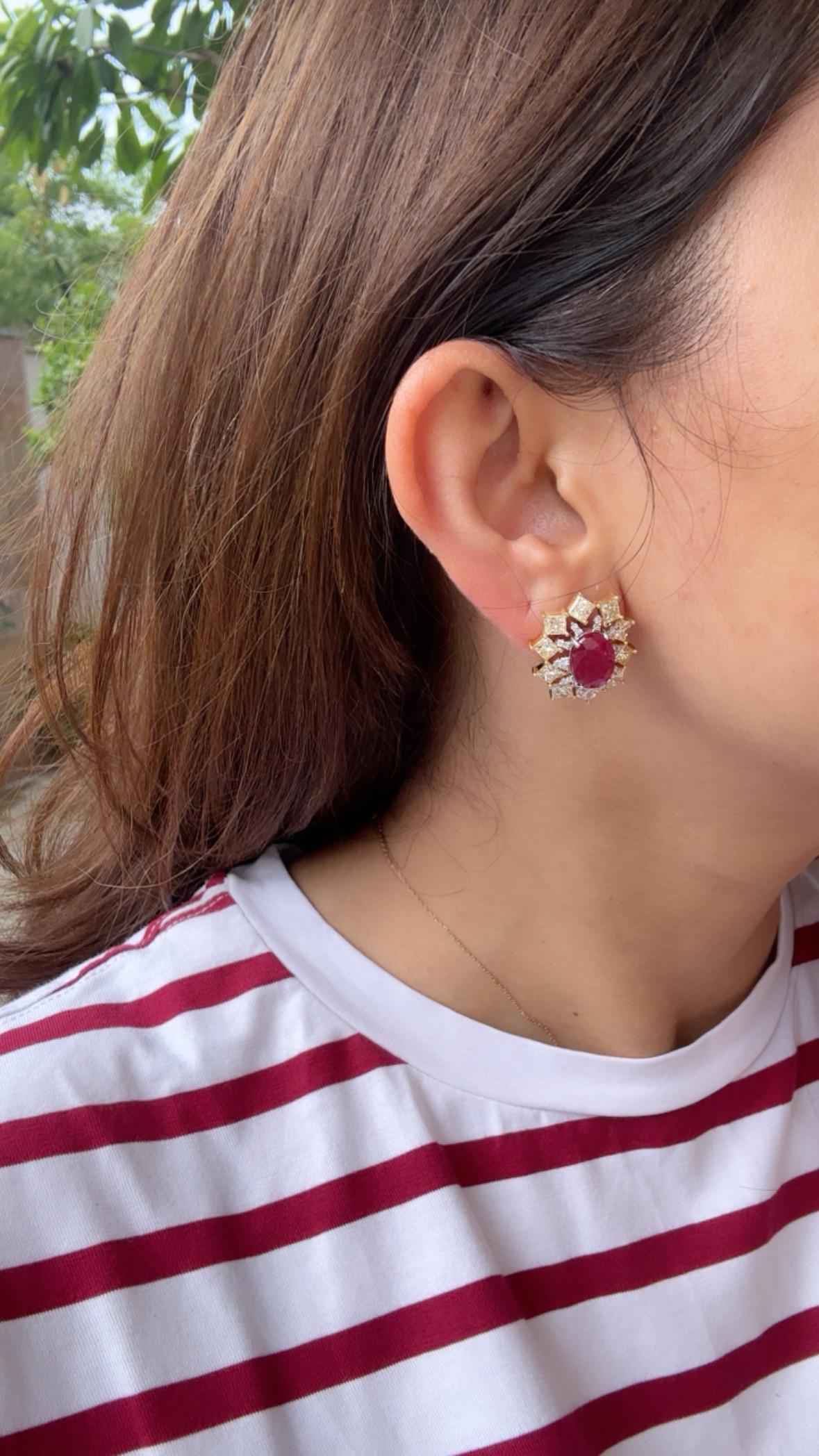 Boucles d'oreilles en or 18 carats, 7,35 carats, rubis du Mozambique et diamants jaunes en vente 3