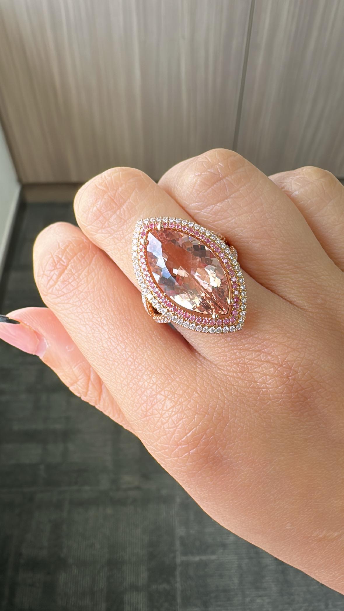 In 18K Gold gefasst, 7,44 Karat, Morganit, Pinke Saphire & Diamanten Cocktail-Ring im Angebot 2