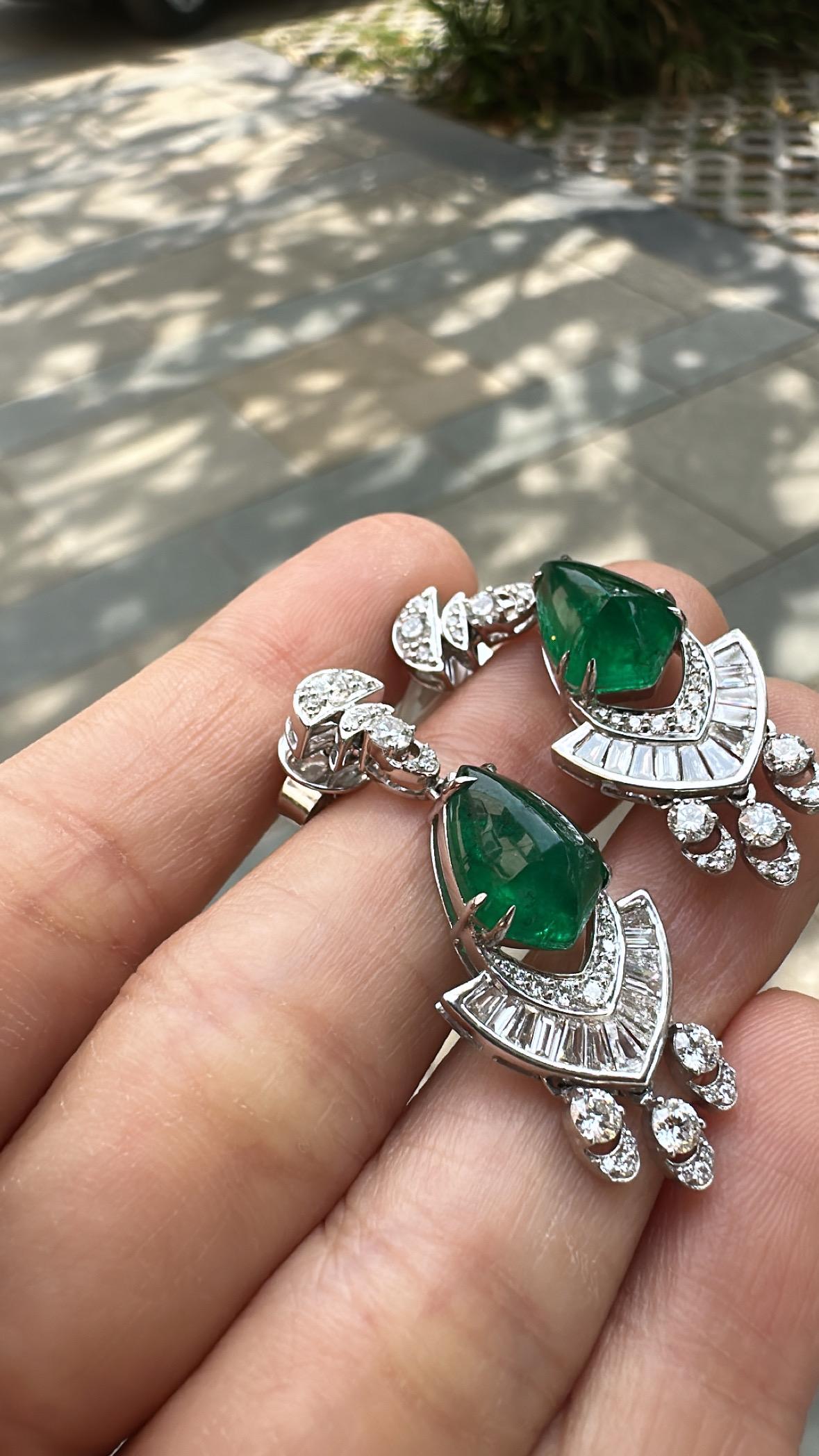 da uomo o donna Orecchini con diamanti e smeraldo dello Zambia da 7,62 carati, incastonati in oro 18K in vendita