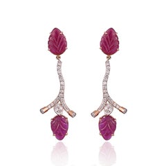 Set in 18K Gold, 7.75 carats, Mozambique Ruby & Diamonds Chandelier Earrings