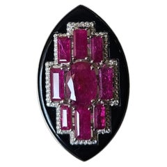 Bague cocktail en or 18 carats, 8,17 carats, rubis naturel du Mozambique et diamants