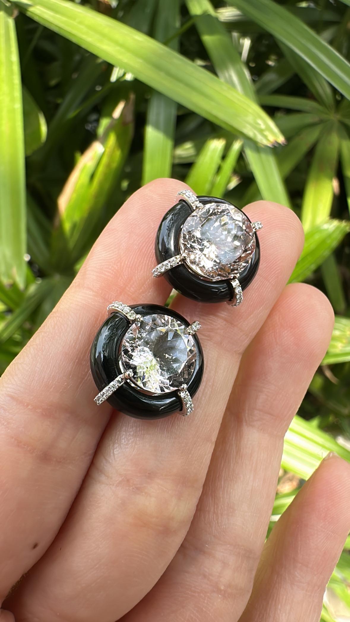 Boucles d'oreilles en or 18 carats, Morganite, Onyx noir et diamants, 8.38 carats en vente 3