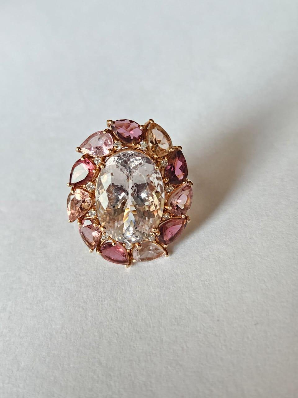 Set in 18K Gold, 8.47 carats Morganite, Tourmalines & Diamonds Cocktail Ring In New Condition For Sale In Hong Kong, HK