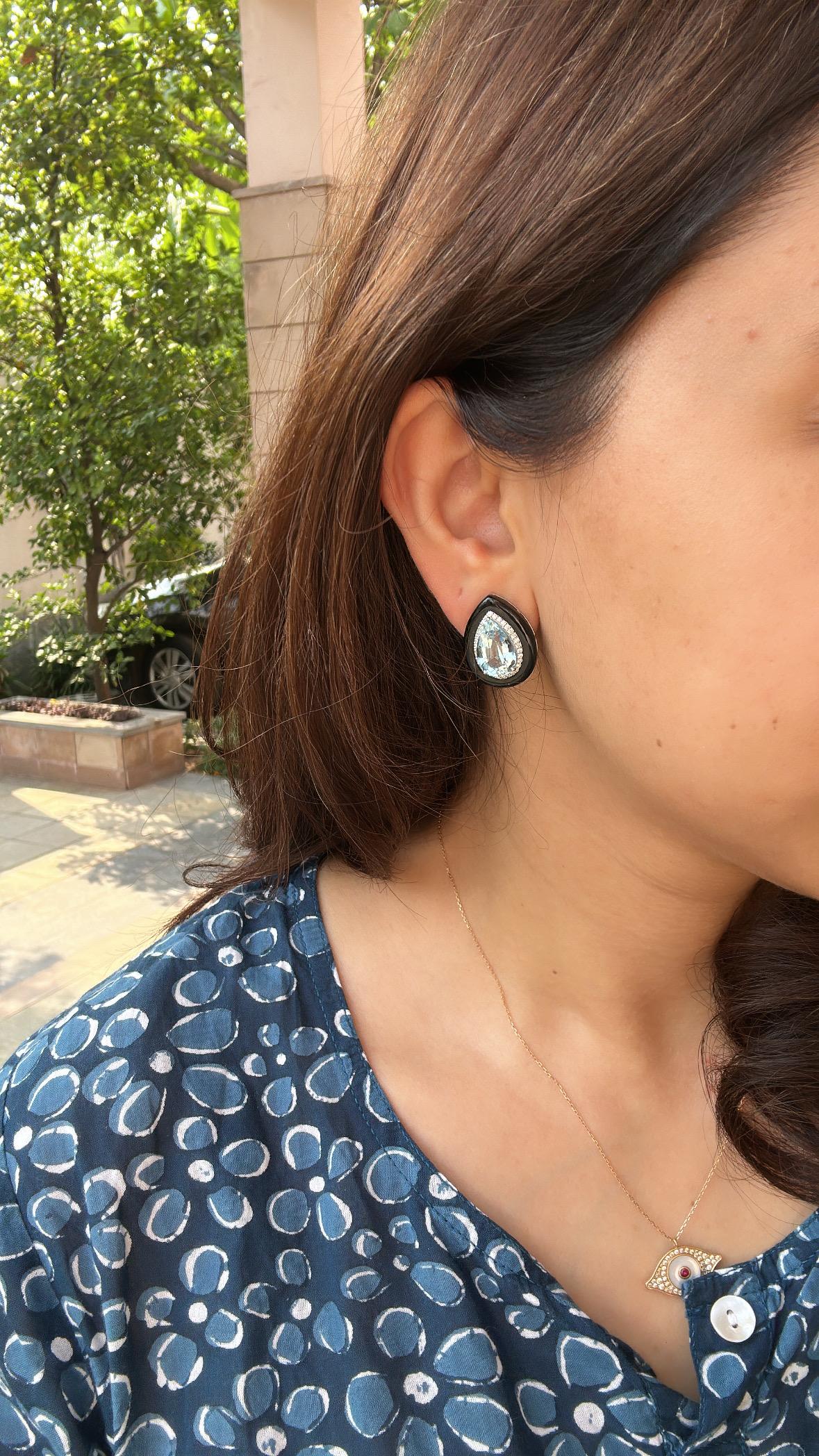 Boucles d'oreilles en or 18 carats, aigue-marine, onyx noir et diamants, 8,54 carats Unisexe en vente
