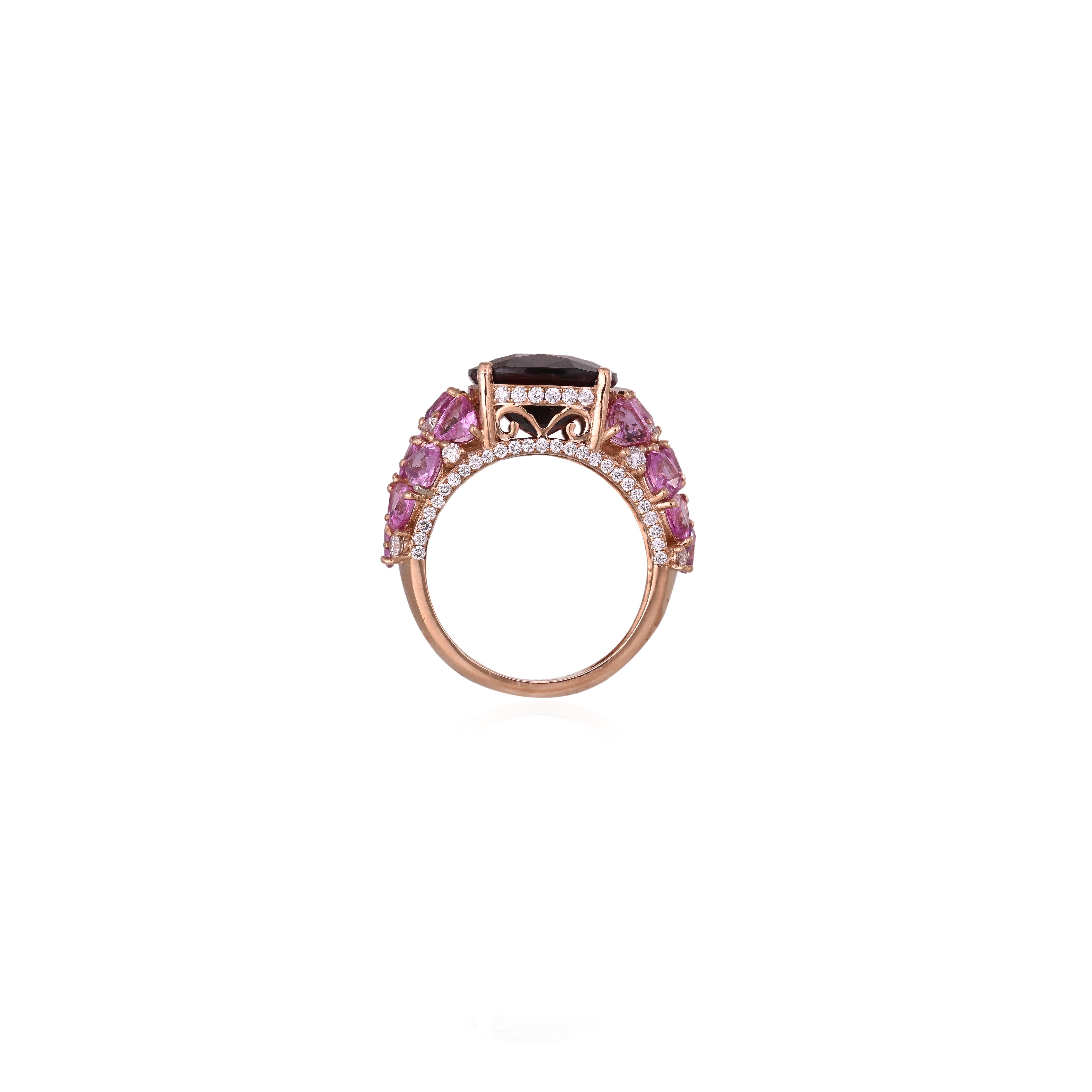 Anillo de compromiso en oro de 18 quilates, 8,63 quilates de granate, zafiros rosas y diamantes en venta 8