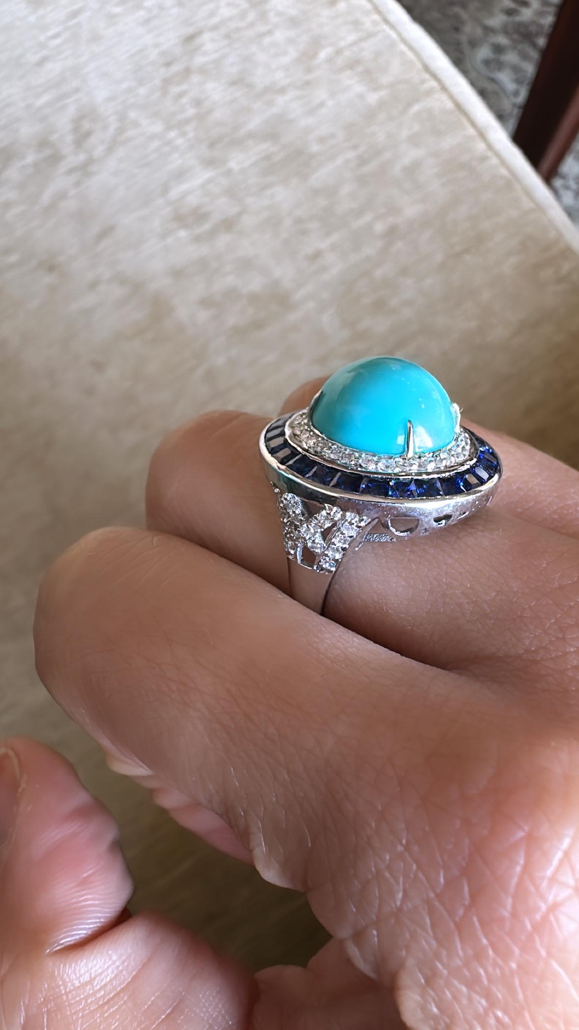 Set in 18K Gold, 8.65 carats Turquoise, Blue Sapphires & Diamonds Cocktail Ring For Sale 1