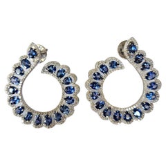 Chandelier-Ohrringe aus 18 Karat Gold, 9,02 Karat, blauen Saphiren und Diamanten