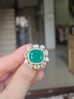 Set in 18K Gold, 9.18 carats, Zambian Emerald & Yellow Diamonds Engagement Ring