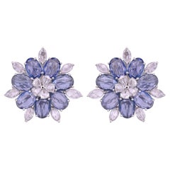 Ohrstecker aus 18 Karat Gold, 9,42 Karat blauen Saphiren und Diamanten im Rosenschliff