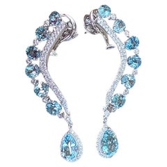 Set in 18K Gold, 9.86 Carats Aquamarine & Diamonds Chandelier/Drop Earrings