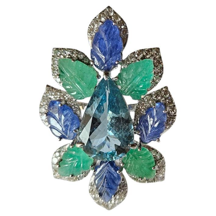 Bague cocktail en or 18 carats, aigue-marine, saphirs bleus, émeraudes et diamants