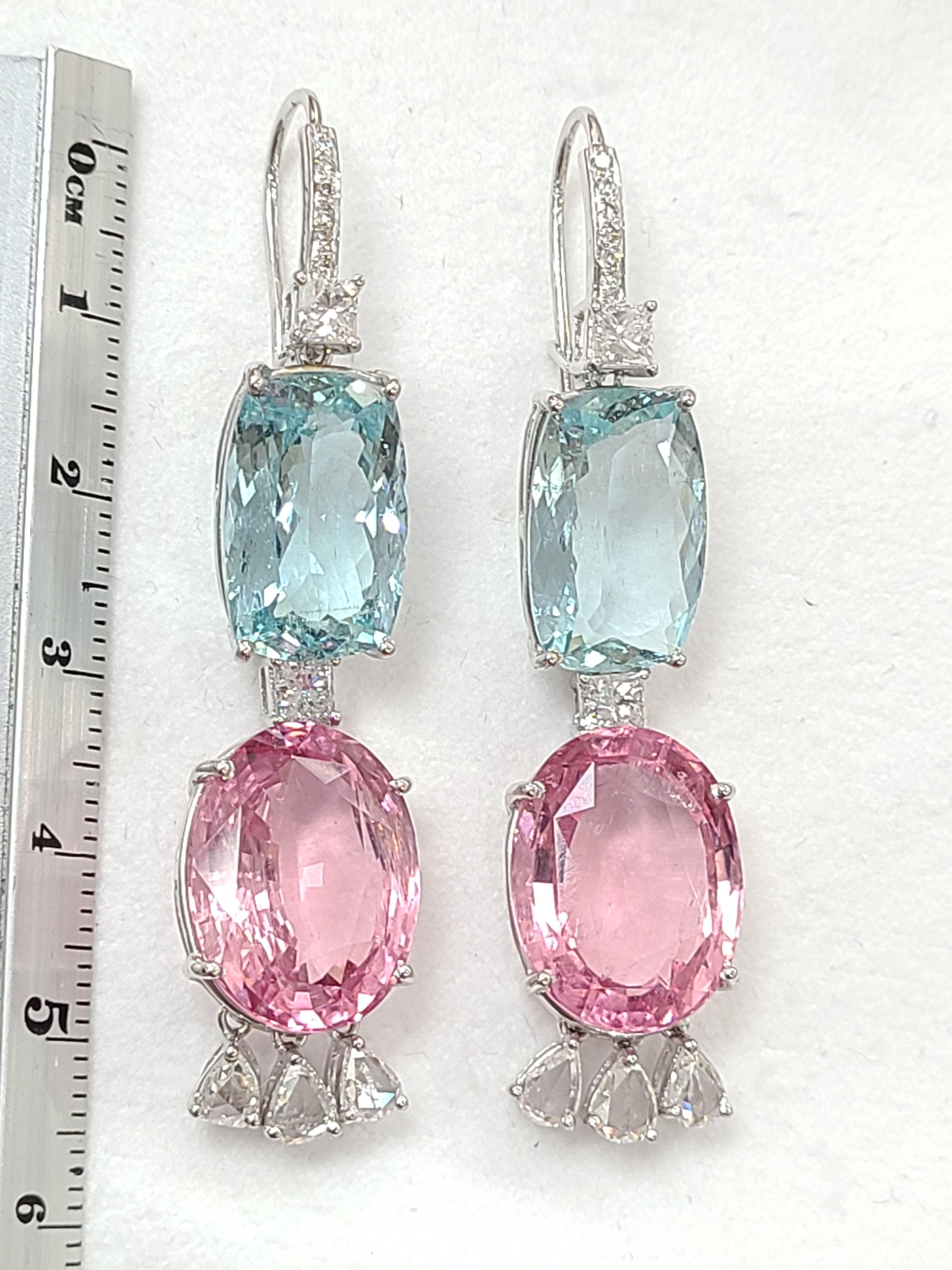 Taille ovale Boucles d'oreilles crochet en or 18 carats, aigue-marine, tourmaline rose et diamants taille rose en vente