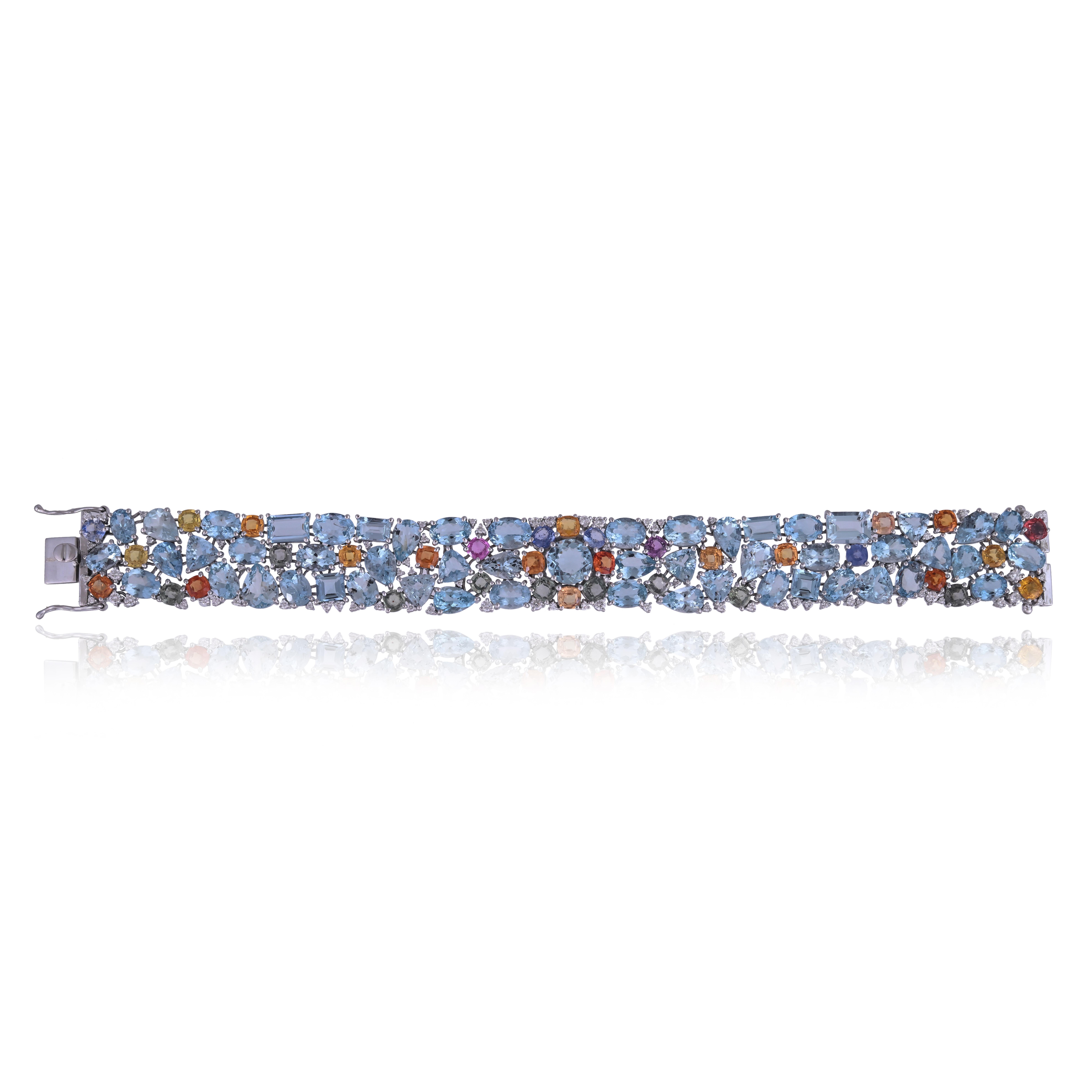 Pulsera moderna engastada en oro de 18 quilates, aguamarinas, zafiros múltiples de Ceilán y diamantes Moderno en venta