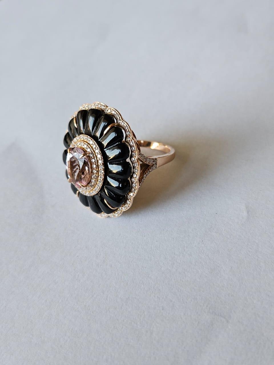 Oval Cut Set in 18K Gold, Art deco style, Morganite, Black Onyx & Diamonds Cocktail Ring For Sale